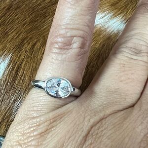 Oval Cut Cubic Zirconia Solitaire Ring Size 6 #68